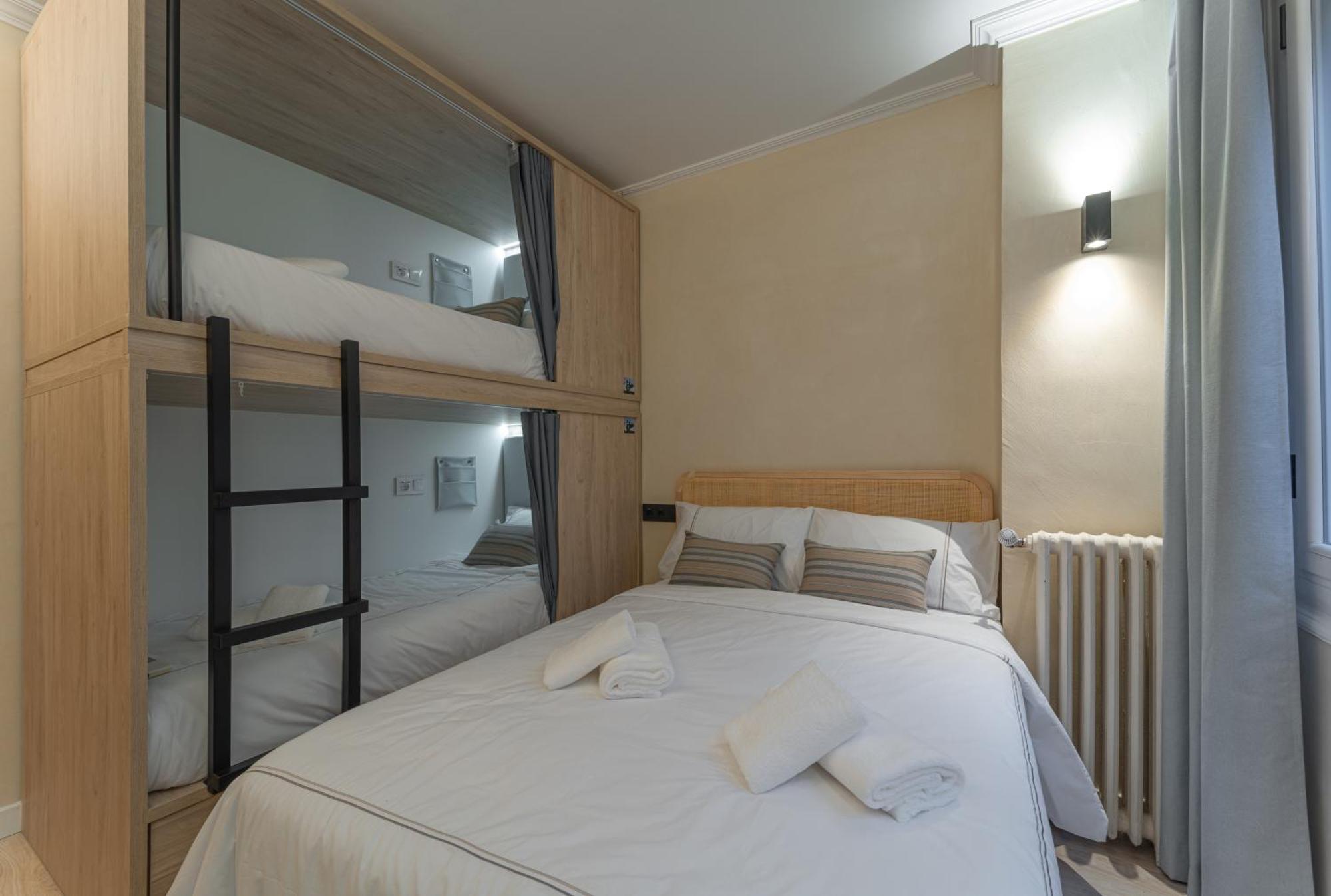 Das Carretas Madrid Exterior photo